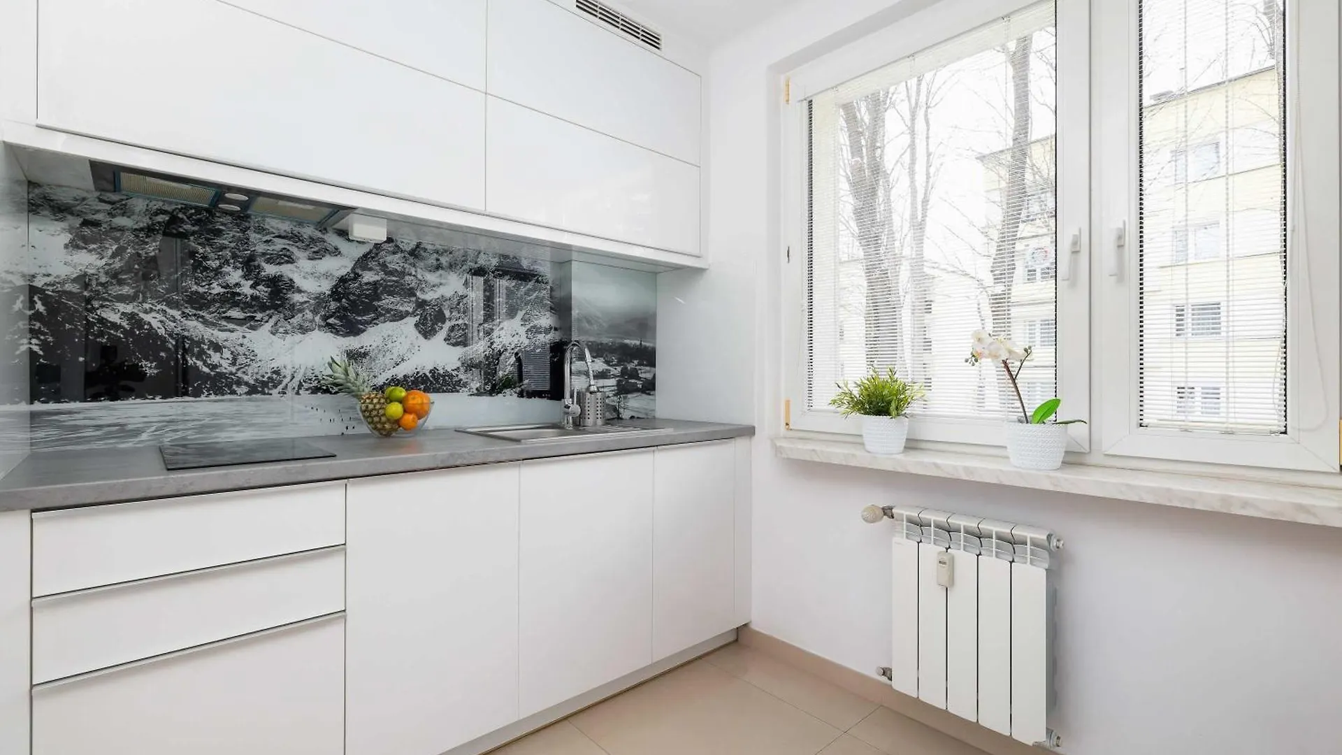 Jasny I Przytulny Apartament Blisko Krupowek By Noclegi Renters Zakopane 0*,  Polonia